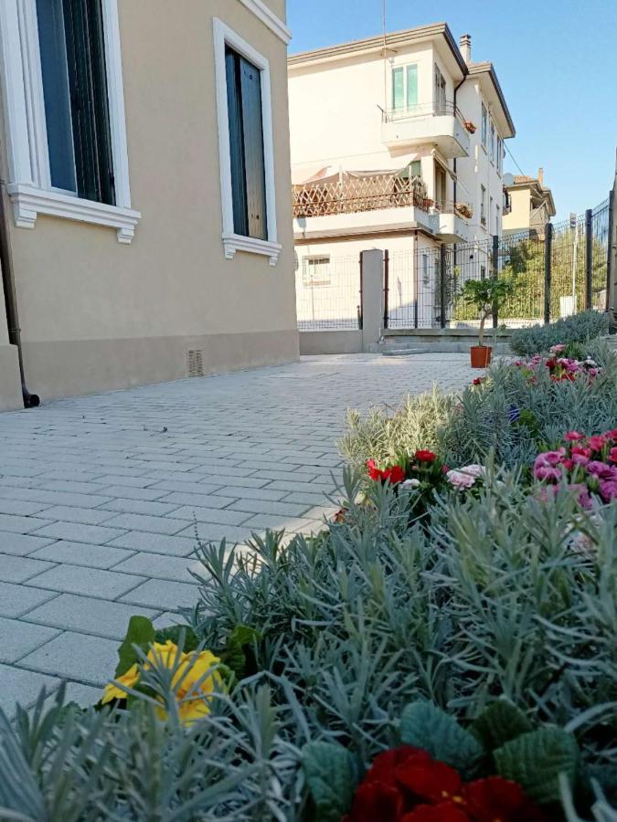 Arcobaleno Room Venezia Местре Екстериор снимка