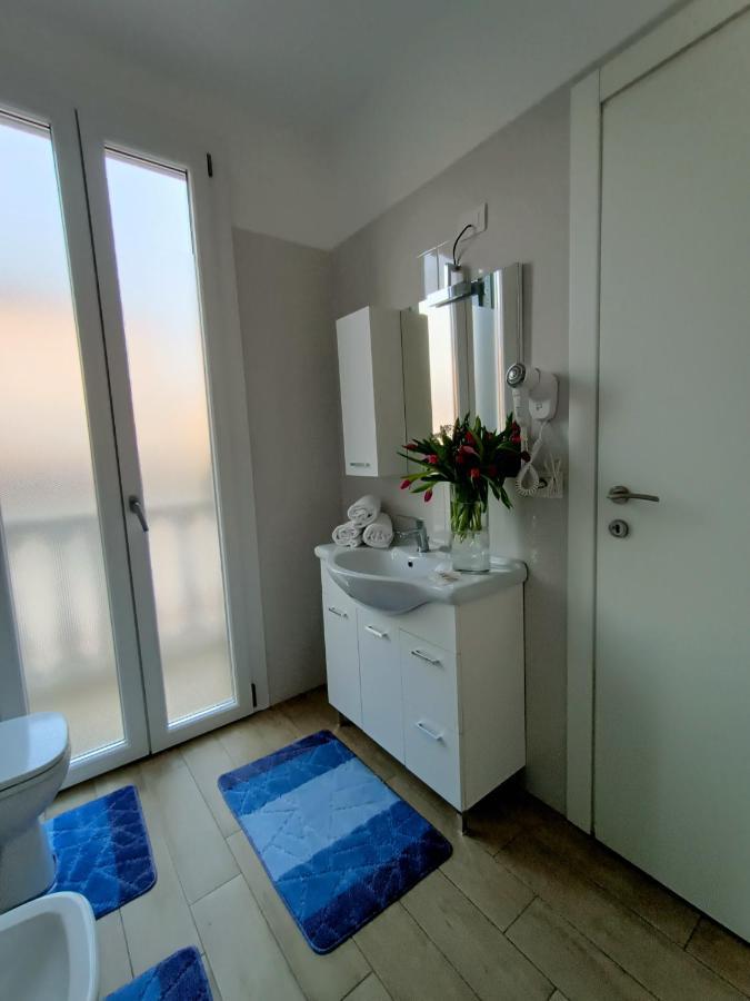 Arcobaleno Room Venezia Местре Екстериор снимка